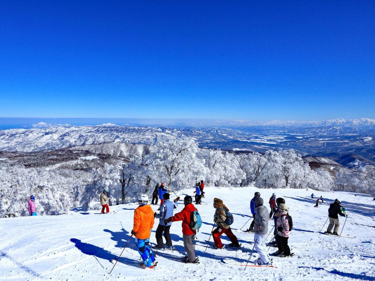 Hotel Minshuku Kojima à Nozawaonsen Extérieur photo